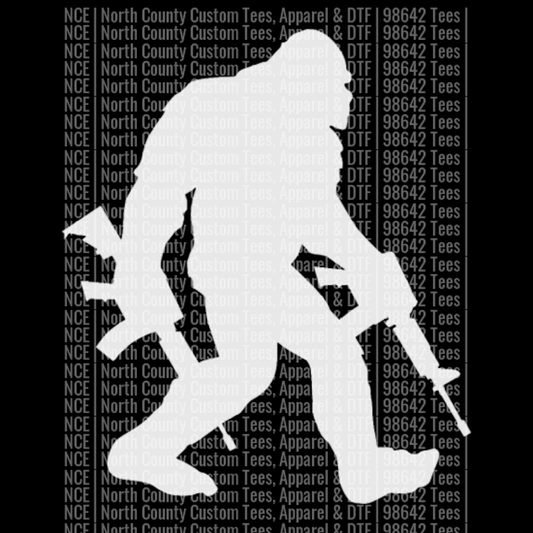 bigfoot-silhouette-sasquatch-baseball-cap