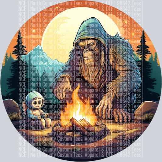 Bigfoot and Alien Camping Fire (16)