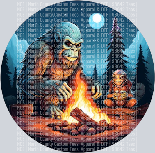 Bigfoot and Alien Camping Fire (20)