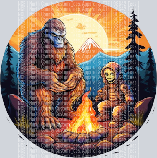 Bigfoot and Alien Camping Fire (3)